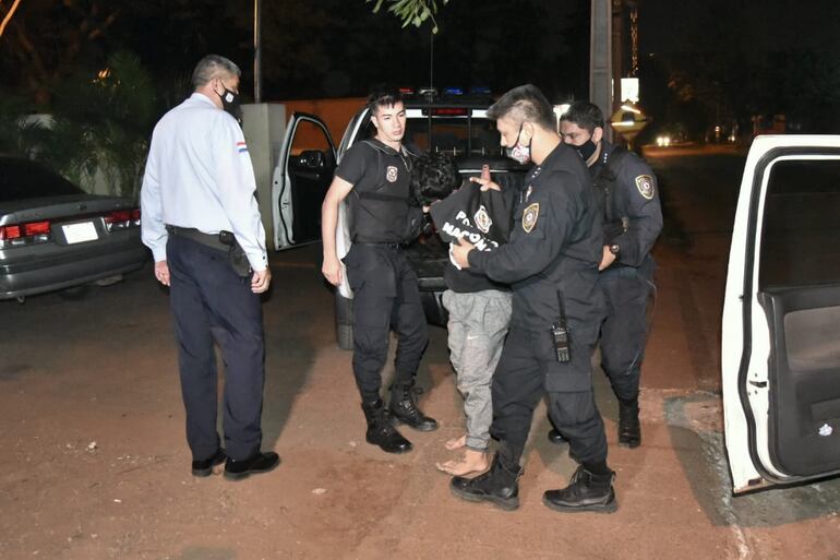 /pf/resources/images/abc-placeholder.png?d=2395