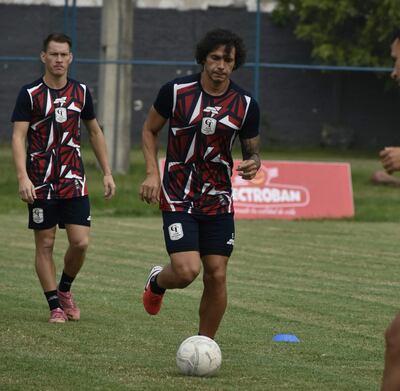 Nery Bareiro, experimentado zaguero central de Tacuary.