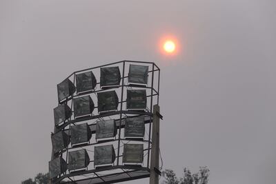 Las torres del Parque del Guairá cuentan con 16 faros. La iluminación del principal coliseo de Villarrica debe ser potenciada.
