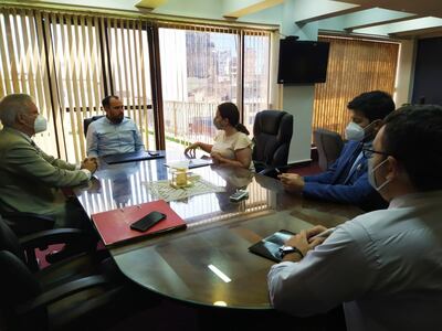 Reunión de Codehupy con autoridades. (gentileza).