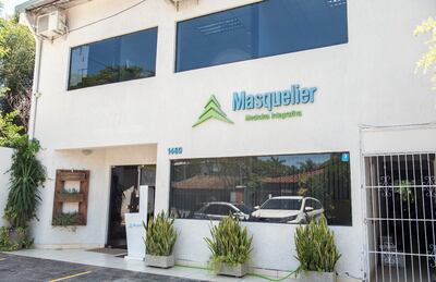 La Clínica Masquelier - Medicina Integrativa está ubicada en Tte. Héctor Vera 1469 e/ Dr. Morra y O’Higgins, del barrio Villa Morra. Teléfonos: 021 602-050 y 0985 423-391.