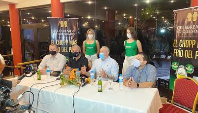 Directivos de Munich, entre ellos el gerente general, Gabriel Rubbini, durante la presentación.