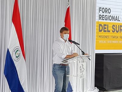 El ministro de Educación, Juan Manuel Brunetti, dijo que renunciará mañana.