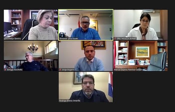 Rodrigo Blanco (abajo) fue el primer opinante del JEM para blanquear a la jueza Leticia Fracchi, quien a su vez concedió impunidad a Escobar Cattebecke.