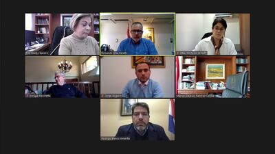 Rodrigo Blanco (abajo) fue el primer opinante del JEM para blanquear a la jueza Leticia Fracchi, quien a su vez concedió impunidad a Escobar Cattebecke.