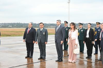 Mario Abdo Benitez Silvana Abdo aeropuerto