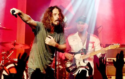 Cornell falleció en 2017 y grabó este disco en 2016 como homenaje a figuras que lo inspiraron.