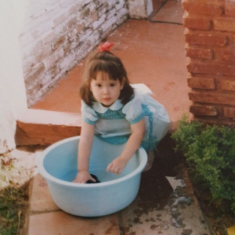 La actriz Lali González, en su feliz infancia.