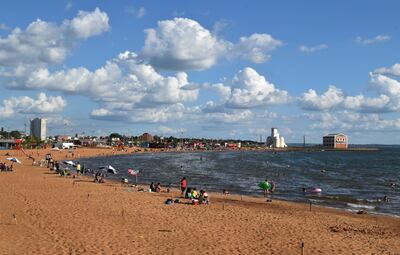 La playa San José, que es la más concurrida de Encarnación.