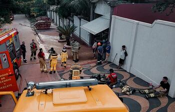 Incendio registrado tiempo atrás en la vivienda de la jueza Cynthia Pineda.