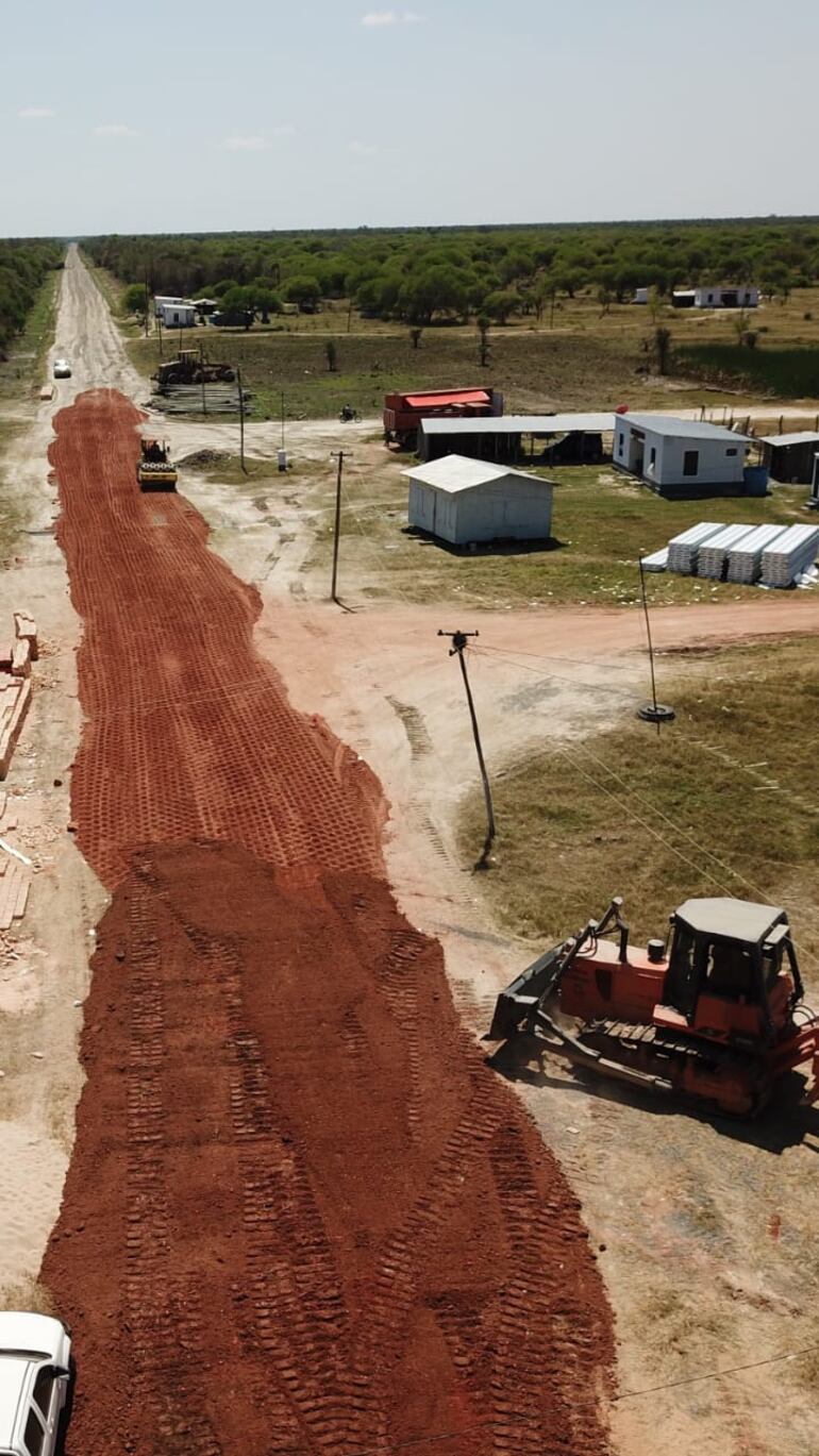 Avanzan las obras para abrir el nuevo camino. 