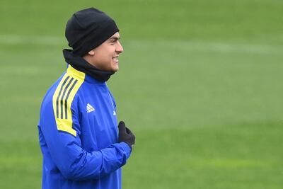 Paulo Dybala en el entrenamiento de Juventus de Turín antes de disputar la quinta jornada de la Liga de Campeones.