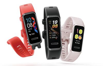 En varios colores viene el Huawei Band 4,   con un diseño estético y liviano, pantalla elegante y táctil a color con posibilidad de personalizar las carillas.