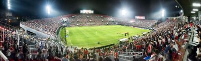 Estadio Defensores del Chaco, escenario del juego entre Paraguay y Argentina correspondiente a la fecha 11 de las Eliminatorias Sudamericanas.