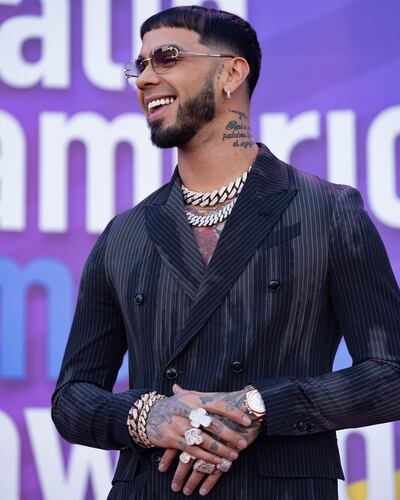 Anuel dedicó a su expareja Karol G su nuevo lanzamiento musical.
