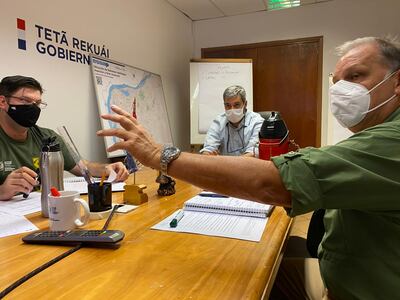 Mario Abdo reunido con Joaquín Roa debido a la gran cantidad de focos de incendio.