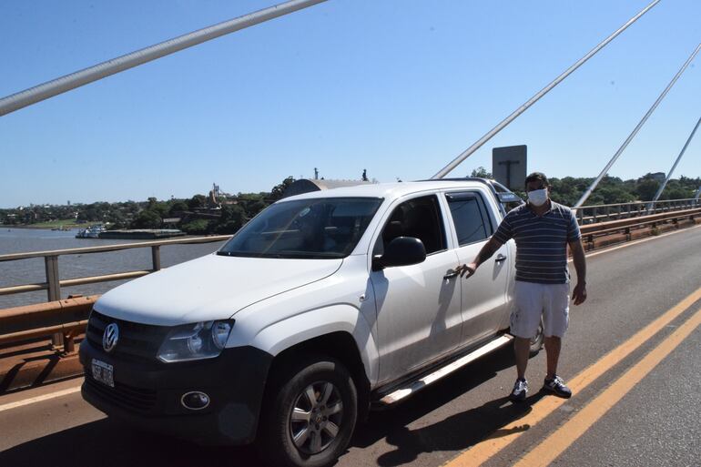 Una familia argentina, oriunda de la provincia de Salta, fue la primera en cruzar el puente internaciona de regreso a su país, tras su reapertura.