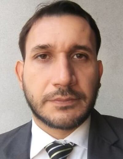 Víctor Attis Sánchez, director general de RR.HH. de Diputados. No cuenta con título universitario, según planilla.