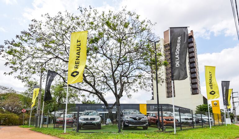 Renault se suma al portafolio del grupo empresarial.