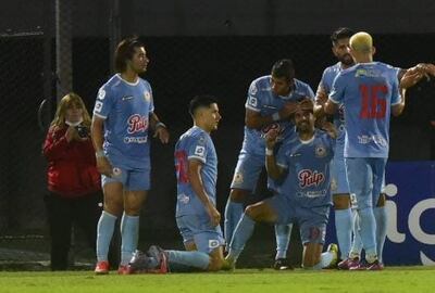 Resistencia derroto a Olimpia en el Defensores