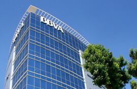 La operación fue concretada finalmente en US$ 251 millones. BBVA Paraguay pasa a operar como GNB Paraguay, una vez que el regulador apruebe la fusión