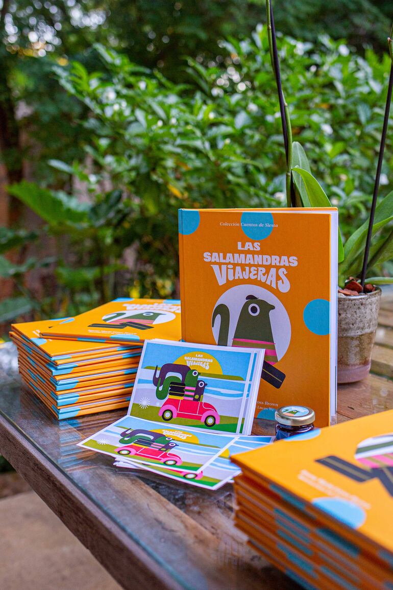 Libro Las salamandras viajeras.