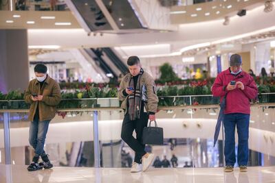 El regulador del mercado de China anunció hoy una nueva ronda de multas antimonopolio a grandes tecnológicas como Tencent o Alibaba en el marco de la campaña reguladora que Pekín ha emprendido.