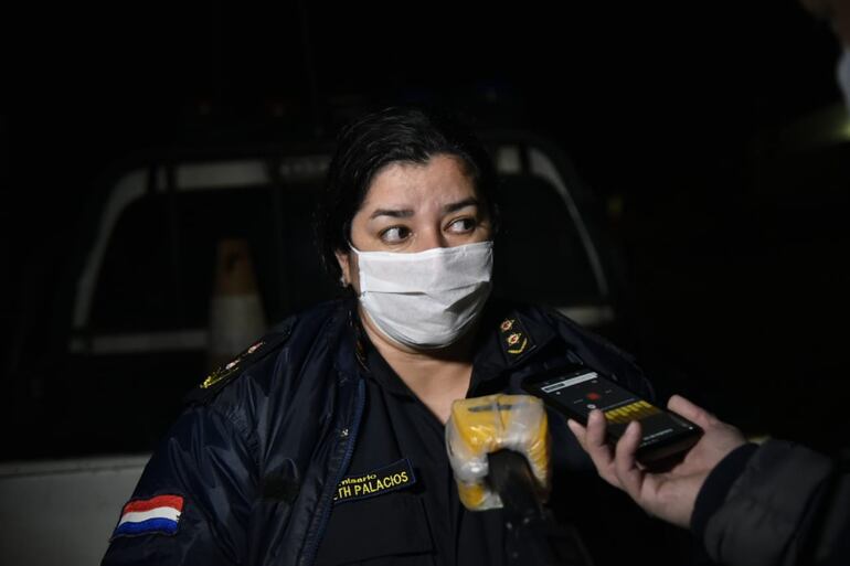 Comisario Elizabeth Palacios, subjefa de la Comisaría 33a Posta Ybyraró.