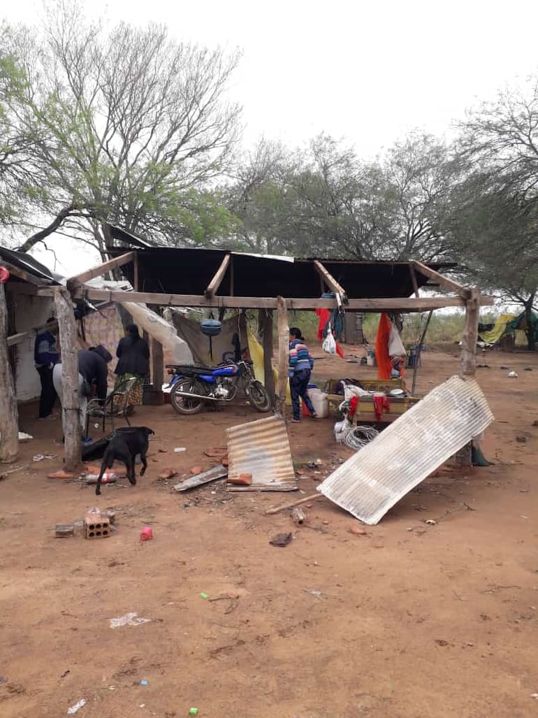 En la zona de la comunidad Yalve Sanga varias viviendas quedaron destruidas. 