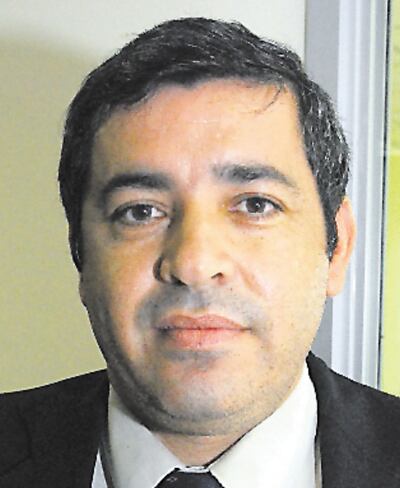 Elio Ovelar Frutos, juez que se aplazó en los exámenes de la Escuela Judicial, declara millonario crecimiento patrimonial.