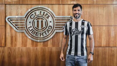 Roque Luis Santa Cruz Cantero (16/08/1981), durante su presentación en Libertad.