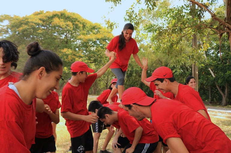 Los chicos y grandes pueden participar desde los 16 a 86 años para compartir nuevas experiencias y divertidos juegos.