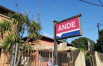 Oficina regional de la Ande de Curuguaty.