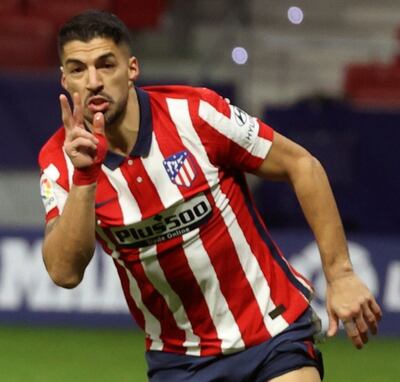 Luis Suárez marcó un doblete, pero no alcanzó para ganar.