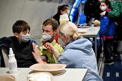 Hasta el domingo, el 75,1 % de la población (62,4 millones de personas) había sido vacunada.