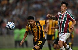 Fluminense derrotó por la mínima a The Strongest