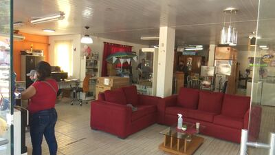 Delincuentes asaltaron la sucursal de Ñemby de la firma Electrojet.