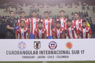 Los albirrojos son dirigidos tecnicamente por Carlos Villagra.