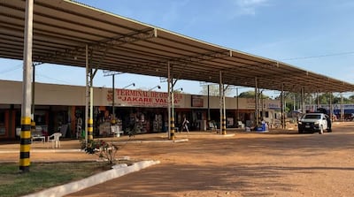 Este lugar habitualmente está lleno de ómnibus. Hoy, las plataformas están vacías en Concepción.