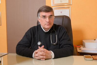 Dr. Ricardo Iramain.