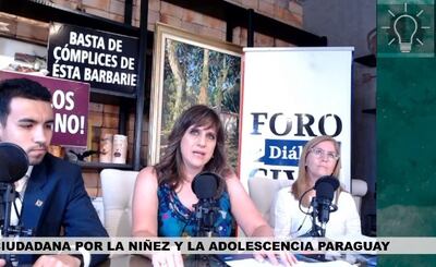 Conferencia de prensa de la Red Ciudadana por la Niñez y la Adolescencia Paraguay (Recnapy), esta mañana.
