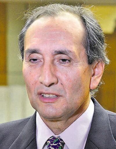 Senador Eusebio Ramón Ayala (PLRA), del movimiento Nuevas Ideas defendió la legitimidad de la Convención liberal.