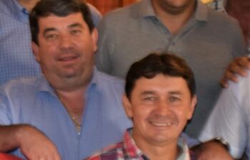 El intendente prófugo Gustavo Giménez junto al diputado Éver Noguera (ANR, Añeteté).