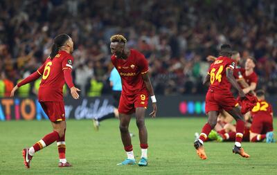 Roma vuelve a sonreír, e Italia vuelve a tener un equipo campeón.