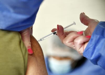 Hasta el momento, Paraguay apenas recibió 707.000 dosis anticovid; en tanto, fueron inoculadas unas 270.000 personas desde que se inició la campaña de inmunización, en febrero de este año.