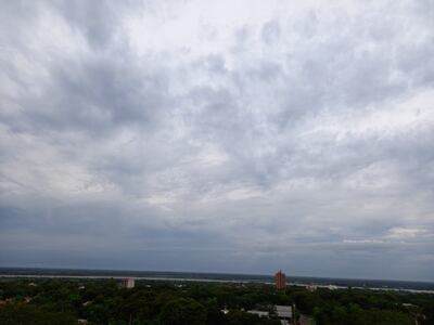 Cielo nublado en la mañana de este sábado