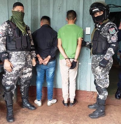 Los dos presuntos motochorros fueron trasladados a la Comisaría 22ª del barrio Don Bosco.