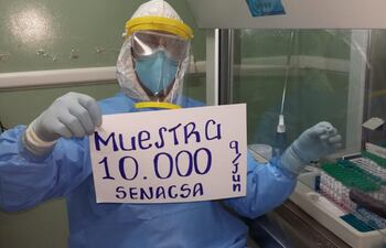 Senacsa procesa muestras de coronavirus.