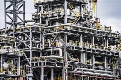 España acusó este sábado al presidente ruso Vladimir Putin de usar el suministro de gas como un arma de “terrorismo psicológico” para asustar a los europeos y a sus gobiernos.