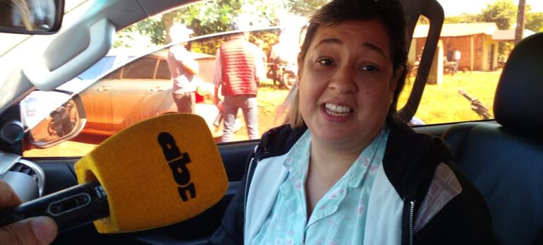 La doctora Andrea Valdez, quien es cuestionada por la población local.